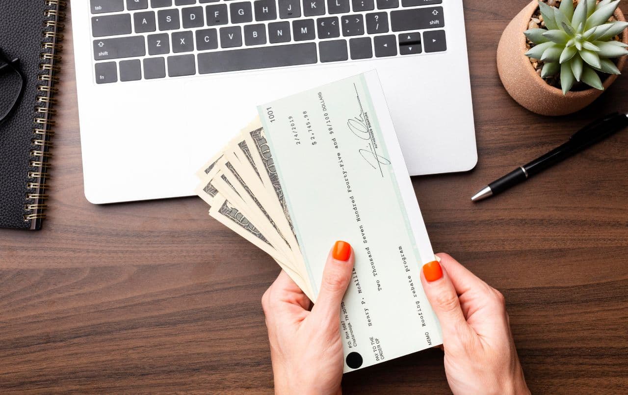 Vale a pena usar cheque hoje em dia?