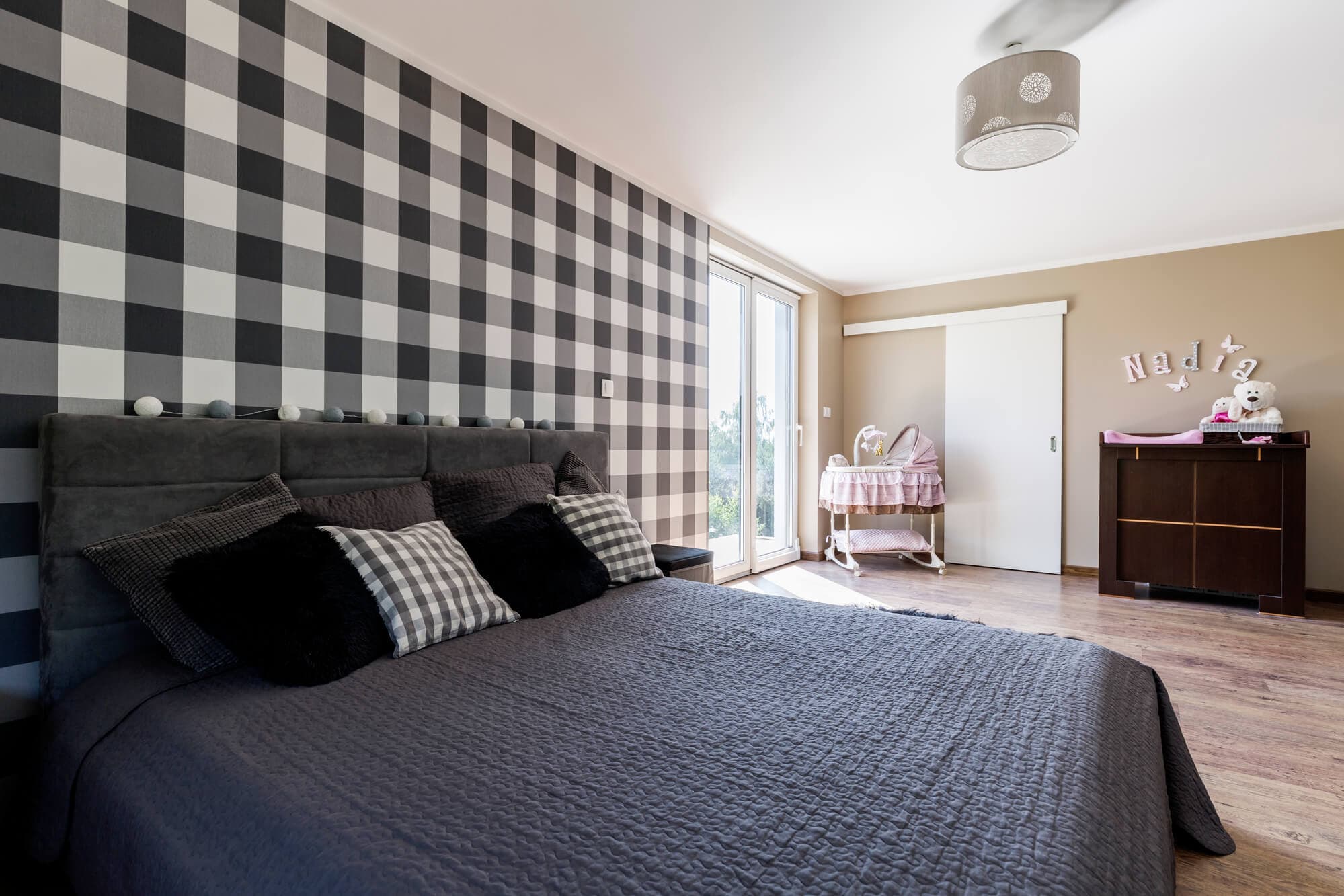 Vale a pena usar papel de parede na decoração?